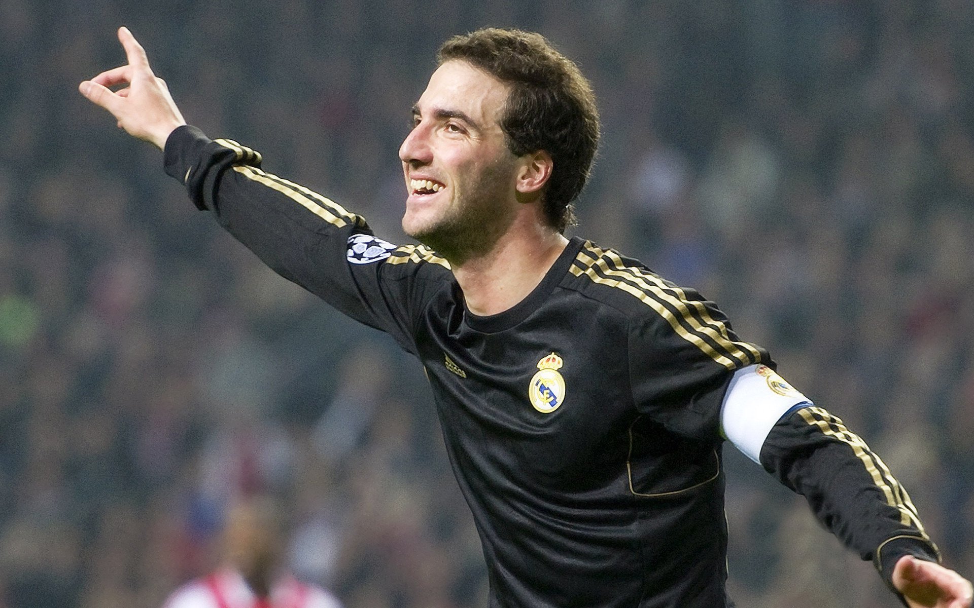 东决关键战之夜，利拉德用统治级数据书写孤胆英雄的史诗