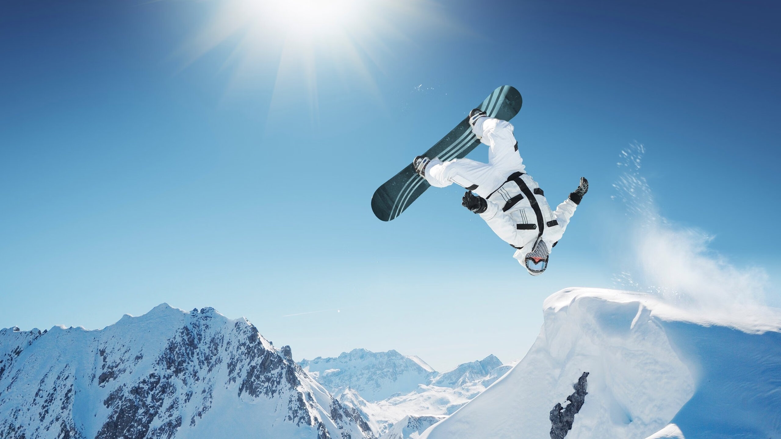 范弗利特攻防两端统治，雷霆掀翻雄鹿